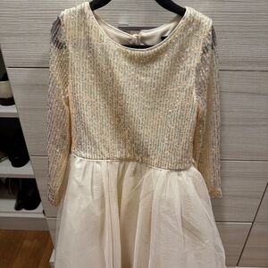 Champagne sequin and tulle formal dress, Girls size 7